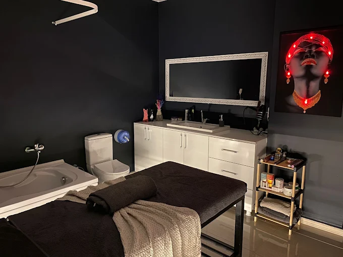 Black Diamond Spa Batman