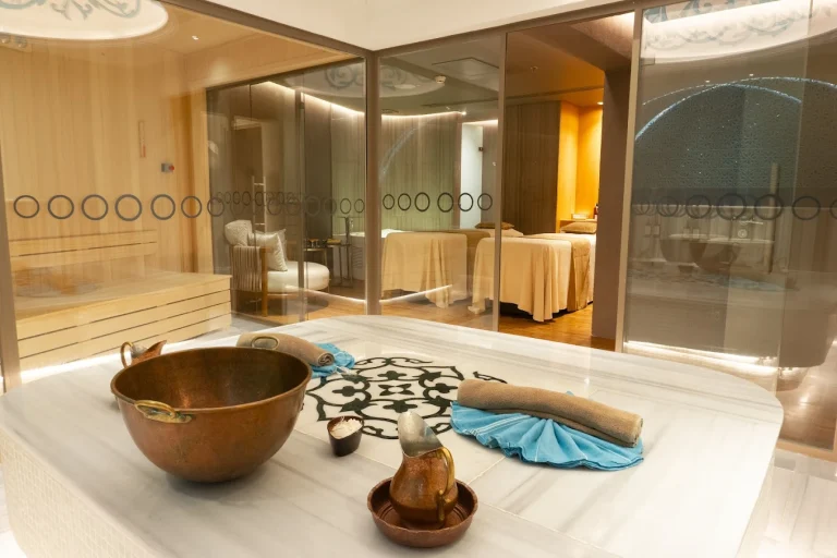 Qualia Spa & Wellness DoubleTree by Hilton Moda
