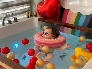 RENGARENK ANNE VE BEBEK MERKEZİ-İzmir