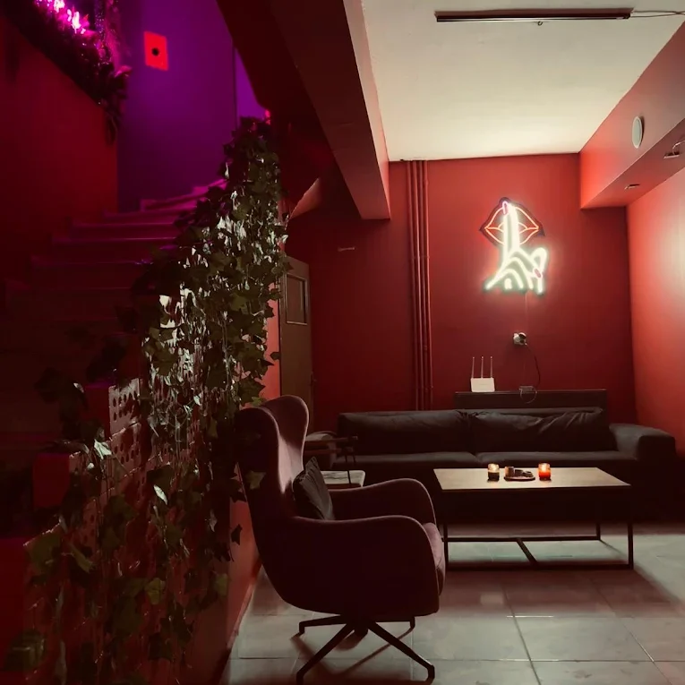 King Terapi Masaj & Spa Salonu